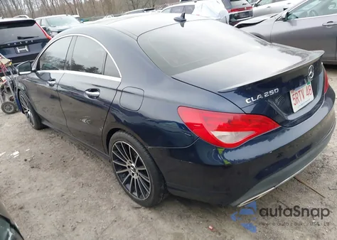 2018 Mercedes-Benz Cla 250 4Matic z USA, uszkodzony, nr VIN WDDSJ4GB0JN657010